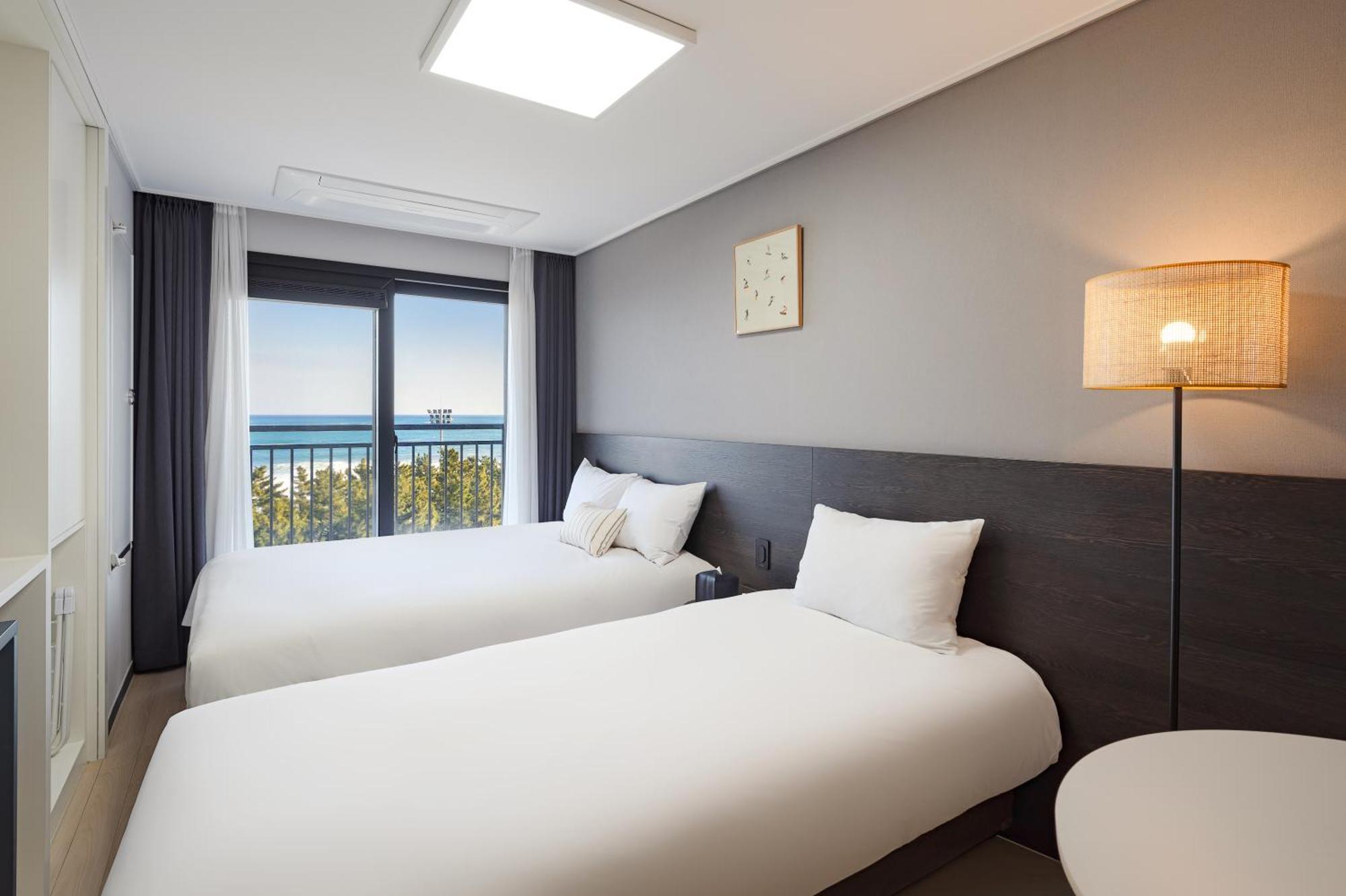 Urbanstay Sokcho Beach Ab Eksteriør bilde