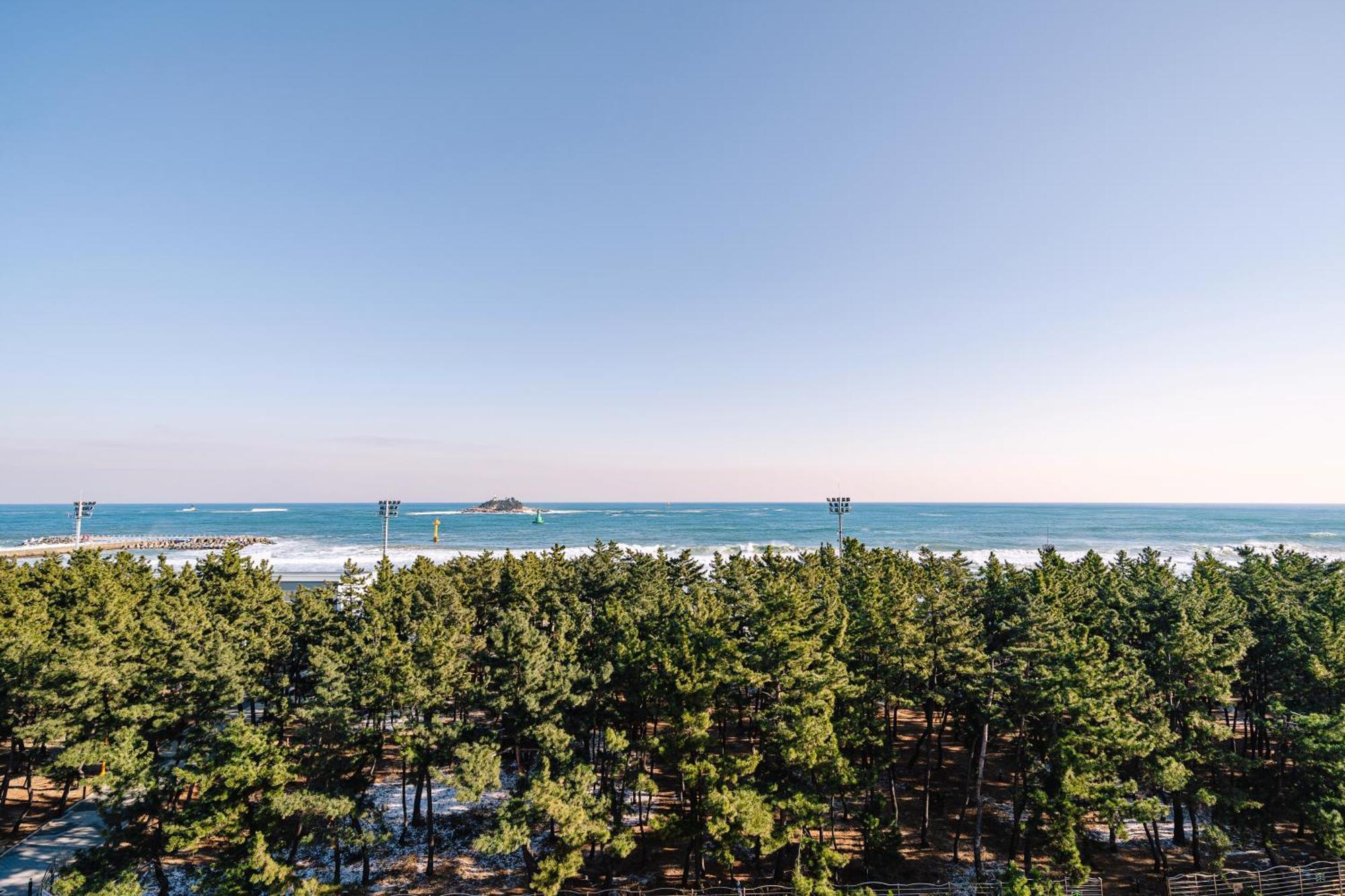 Urbanstay Sokcho Beach Ab Eksteriør bilde
